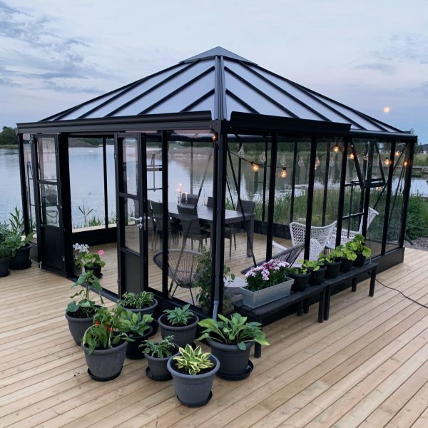 Orangeri och uterum 19,2m | Kvadratiskt premium-vxthus