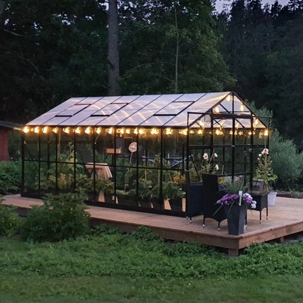 Växthus 12,7m² | 5 års stormgaranti | 4mm säkerhetsglas Växthus 12,7m² | 5 års stormgaranti | 4mm säkerhetsglas