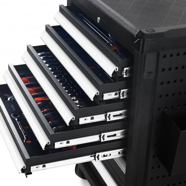 Verktygsvagn med sju ldor