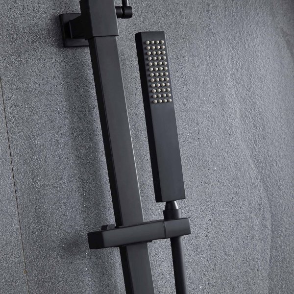 Komplett takduschset med handdusch i kantig design | Svart Komplett takduschset med handdusch i kantig design | Svart