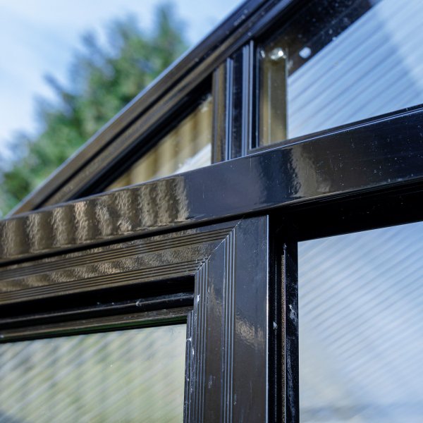 T-format glasvxthus 12,8m | 4mm skerhetsglas | 5 rs stormgaranti