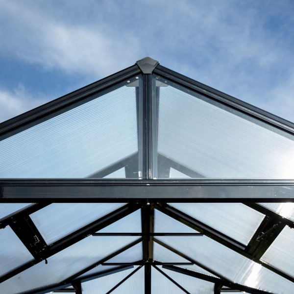 T-format glasvxthus 12,8m | 4mm skerhetsglas | 5 rs stormgaranti